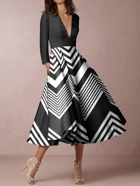 

Regular Fit Elegant V Neck Midi Dress, Black, Midi Dresses