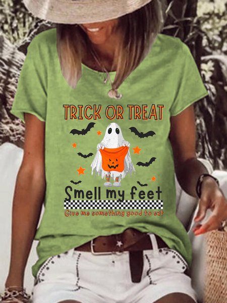 

Women Smell My Feet Trick or Treat Happy Halloween Cotton-Blend T-Shirt, Green, T-shirts