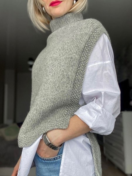 

Daily Gray Turtleneck Plain Regular Fit Sweater, Sweaters