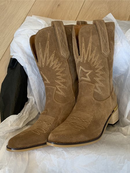 

Vintage Pointed Toe Block Heel Embroidered Sleeve Cowboy Boots, Khaki, Boots