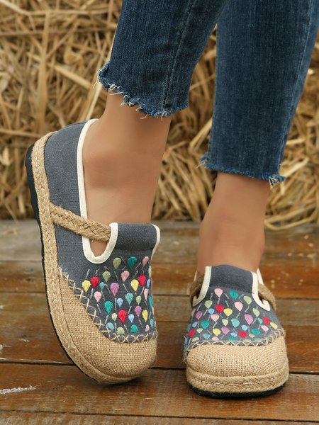 

Bohemian Ethnic Style Dot Embroidery Straw Sole Portable Shoes, Gray, Flats