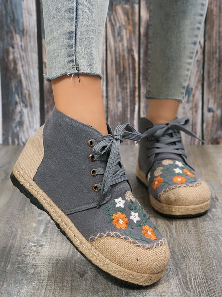Bohemian Ethnic Style Embroidered Flower Straw Boots, Gray, Boots