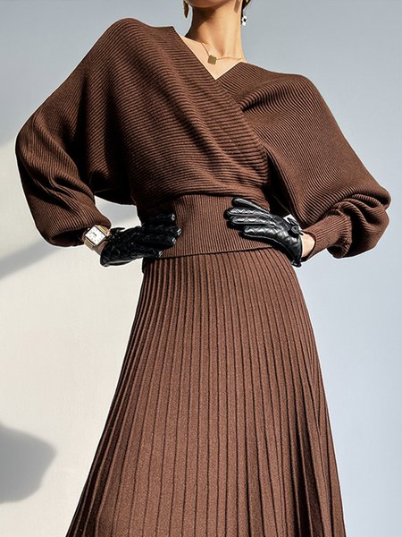 

Regular Fit Plain V Neck Sweater, Coffee, Pullovers