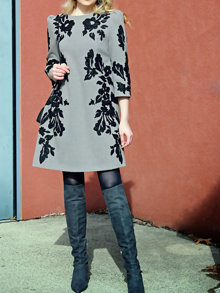 

Loose Crew Neck Three Quarter Floral Urban Midi Dress, Gray, Midi Dresses