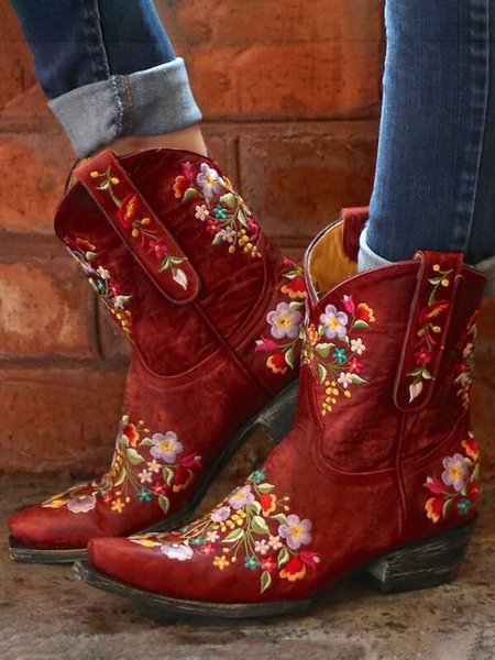 

Women's Vintage Ethnic Floral Embroidered Pointed Toe Chunky Heel Low Boots, Wine red, Boots