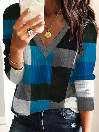 

V Neck Plaid Regular Fit T-Shirt, Blue, T-Shirts