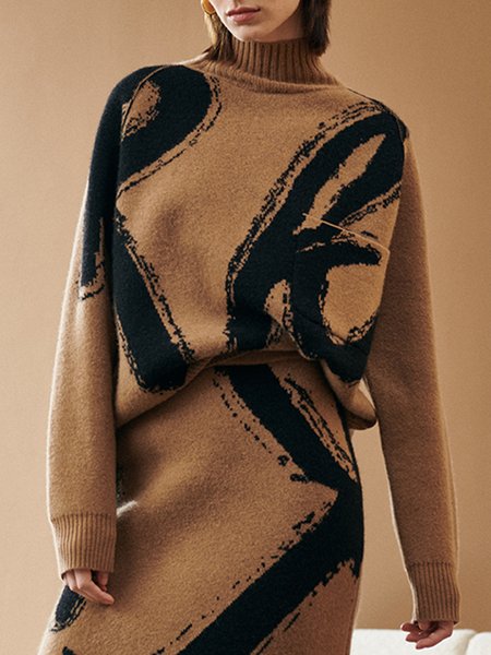 

Abstract Turtleneck Urban Sweater, Camel, Pullovers