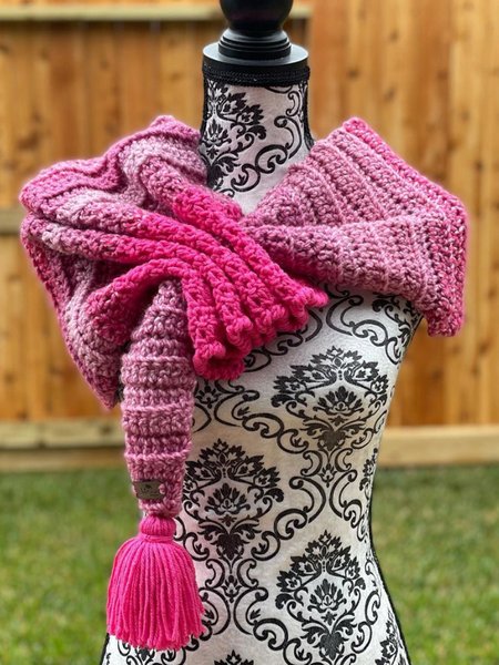 

Winter Casual Yarn Kint Ombre Pink Scarf, Women Scarves & Shawls