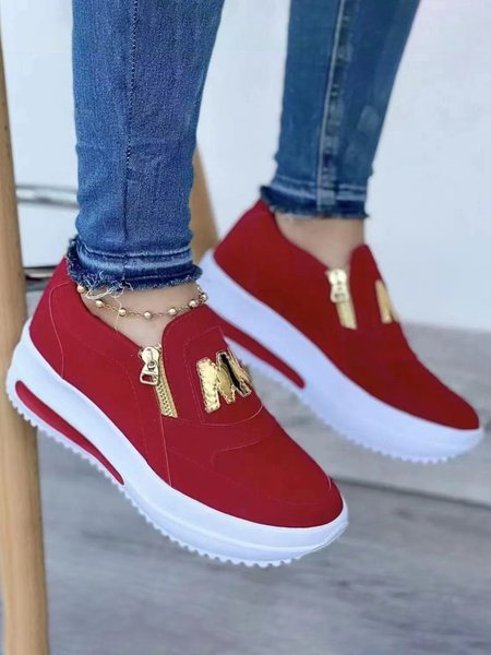 

Metal Letter Panel Casual Sneakers, Red, Sneakers