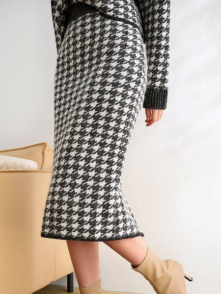 

Houndstooth Elegant Sweater Skirt, Black, Skirts