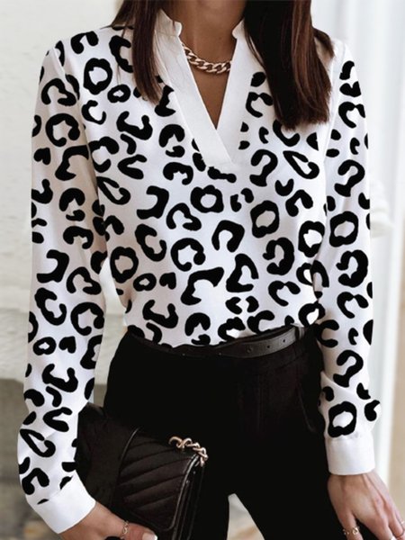 

Casual Leopard Long Sleeve V Neck Printed Top, Black-white, Blouses