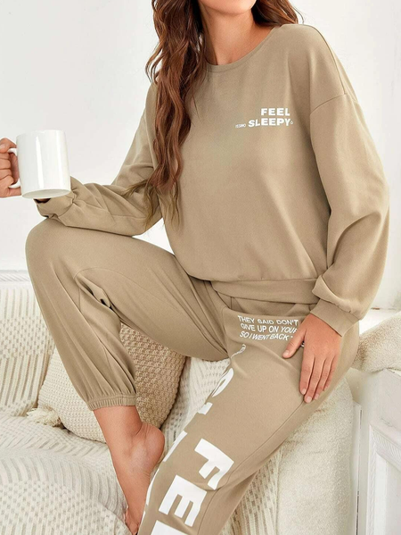 

Casual Slogan Graphic Drop Shoulder Lounge Set, Khaki, Suit Set