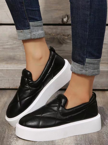 

Plus Size Quilted Slip On Platform Shoes, Black, Flats