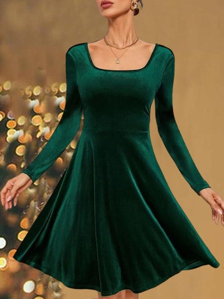 

Christmas Party Velvet Lapel Fitted Dress, Green, Formal Dresses