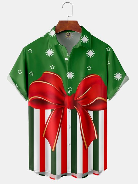 

Christmas Gift Box Chest Pocket Short Sleeve Shirt, Green, Men Shirts