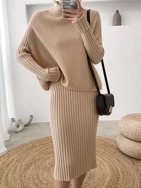 

Loose Half Turtleneck Elegant Sweater, Camel, Pullovers