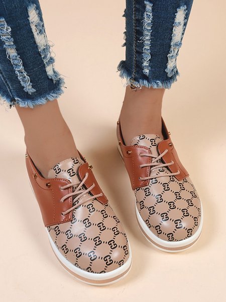 

Classic Old Flower Abstract Graphic Studded Lace-up Shoes, Brown, Flats