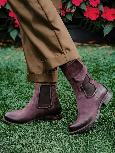 

Vintage Brush Off Velcro Strap Chelsea Boots, Red brown, Boots