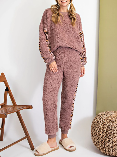 

Loose Fluff/Granular Fleece Fabric Leopard Two-Piece Set, Pink, Suit Set