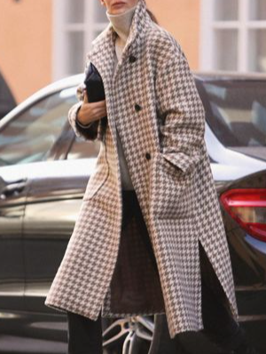 

Lapel Collar Woolen Loose Overcoat, Apricot, Trench Coats