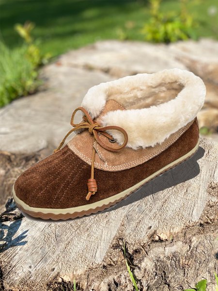 

Women's Winter Bow Color Block Furry Lined Booties, Coffee, Boots