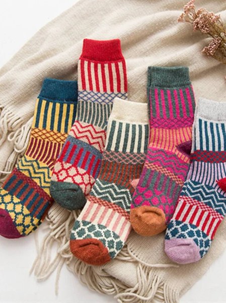 

5pcs Casual Striped Ethnic Pattern Socks Set Everyday Basics Accessory, Multicolor, Accessories