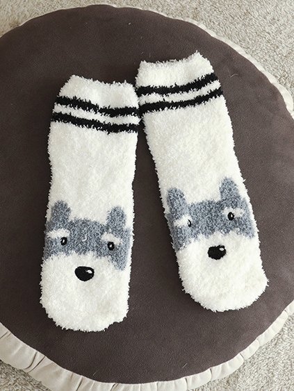 

Leisure Dog Cat Pattern Coral Fleece Socks Autumn Winter Warm Thickening Accessories, White, Socks