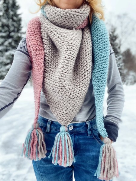 

Contrast Triangle Scarf, Multicolor, Women Scarves & Shawls