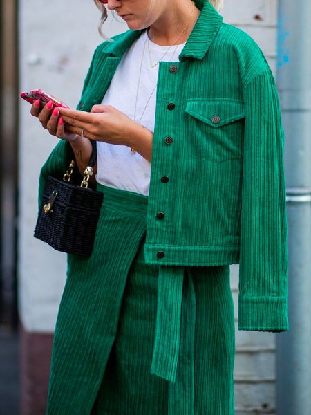 

Urban Shirt Collar Plain Loose Buttoned Jacket, Green, Jackets