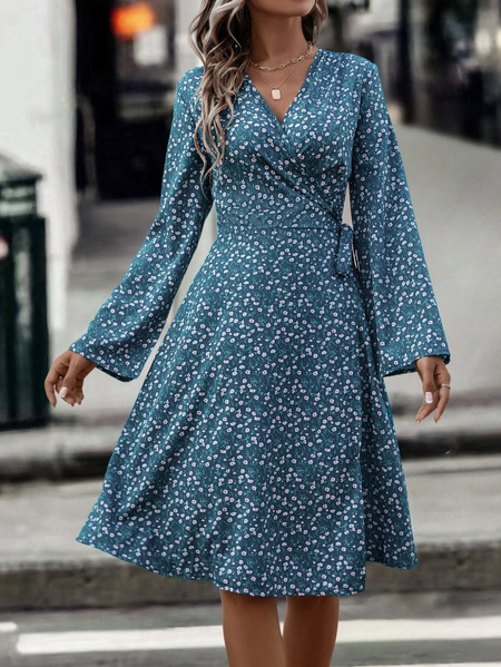 

Floral Casual V Neck Loose Dress, Blue, Dresses