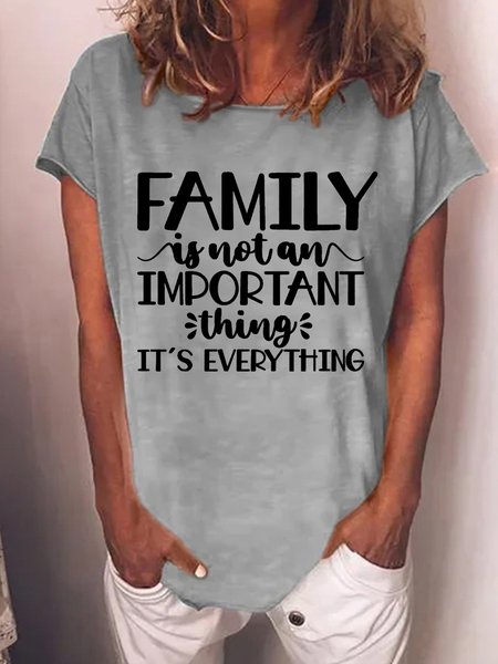 

Family Is Not An Important Thing It's Everything Womens T-Shirt, Gray, T-shirts