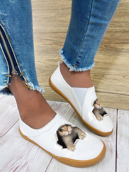 

3D Cat Printed Plus Size Slip On Canvas Shoes, White, Flats