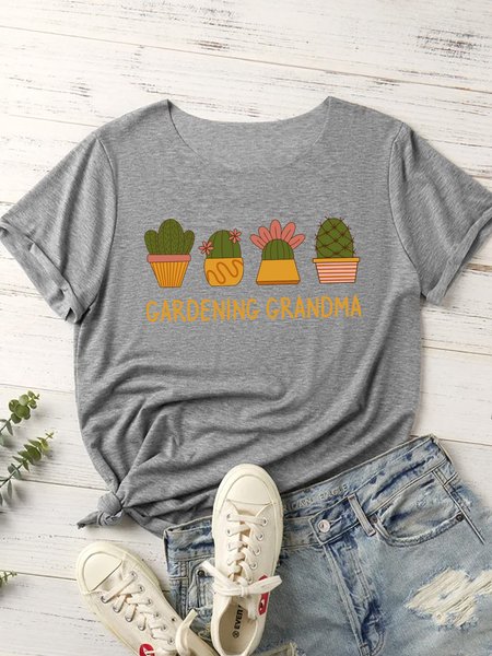 

Lilicloth X Jessanjony Gift For Grandma Gardening Grandma Women's T-Shirt, Gray, T-shirts