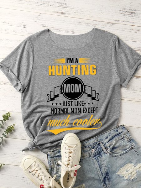 

Lilicloth X Y I'm A Hunting Mom Women's T-Shirt, Gray, T-shirts