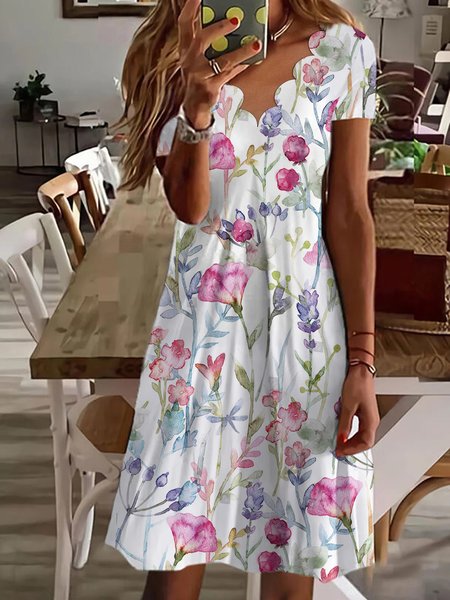 

V Neck Casual Floral Regular Fit Dress, White, Dresses
