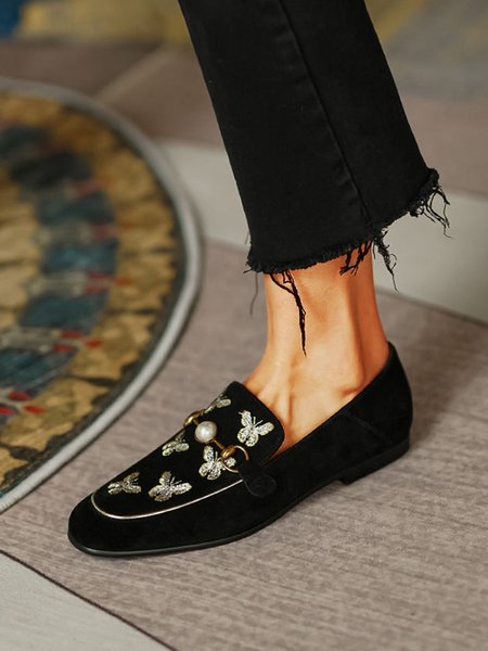

Embroidered Butterflies Pearls Gorgeous Black Velvet Loafers, Flats
