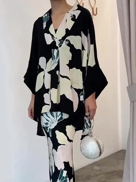 

Loose Urban Floral V neck Long sleeve Blouse, Black, Blouses and Shirts
