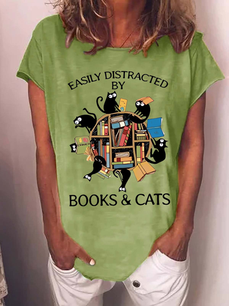 

Women‘s Funny Books And Cats Easily Distracted Cat Crew Neck Casual Cotton-Blend T-Shirt, Green, T-shirts