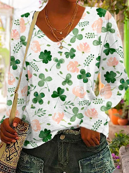 

St. Patrick's Day Loose Floral Boho V Neck T-Shirt, Multicolor, T-Shirts