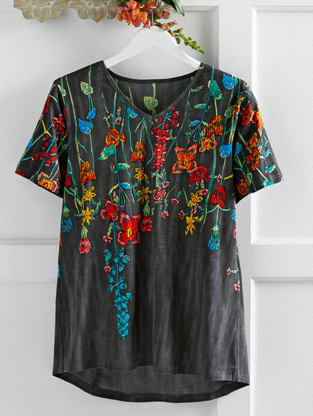 

Floral V Neck Casual T-Shirt, Black, Tunics