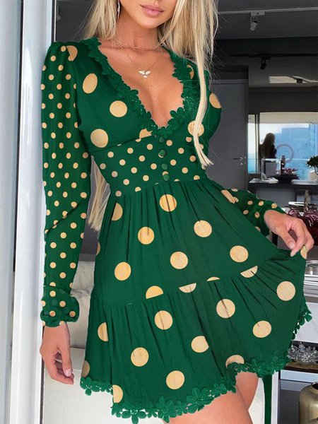 

Regular Fit V Neck Elegant Polka Dots Lace Edge Dress, Green, Mini Dresses