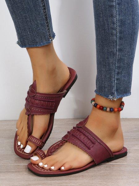 

Wine Red Scallop Trim Toe Ring Thong Slide Sandals, Sandals