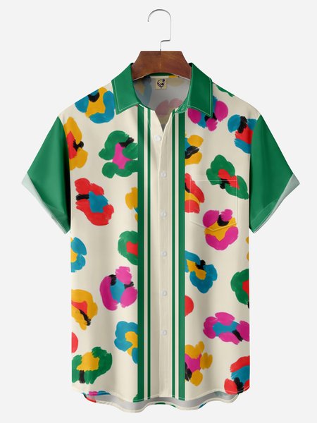 

Geometric Pattern Chest Pocket Short Sleeves Casual Shirts, Green, Men Shirts