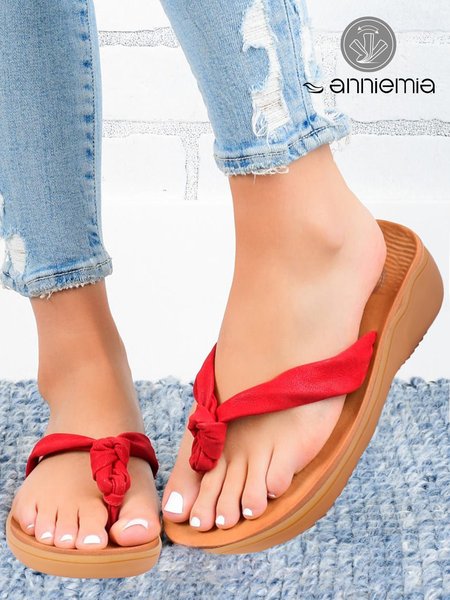 

Simple and Soft Beach Holiday Flip Flops, Red, Sandals