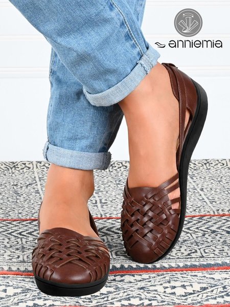 

Retro Woven Strip Hollow Out Comfortable And Soft Shoes, Brown, Flats
