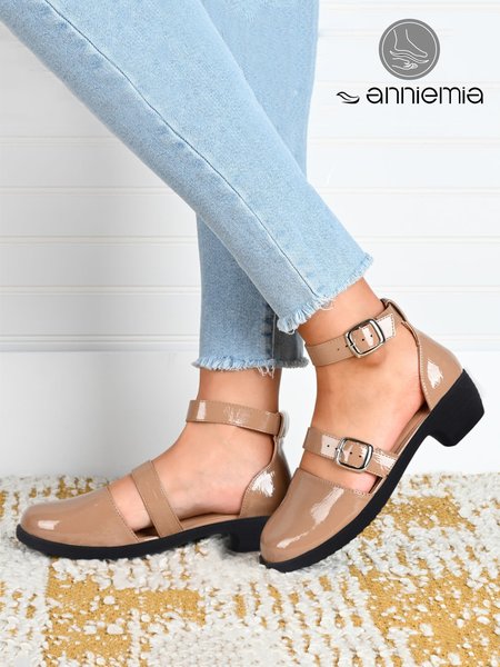 

Adjustable Buckle Block Heel Mary Jane, Khaki, Sandals