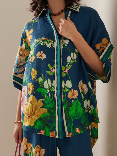 

Elegant Shawl Collar Regular Fit Floral Blouse, Blue, Blouses and Shirts