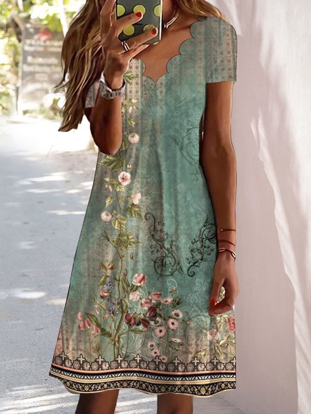 

V Neck Ethnic Floral Regular Fit Dress, Green, Dresses
