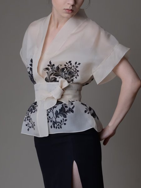 

Elegant Regular Fit Floral Kimono, Beige, Others
