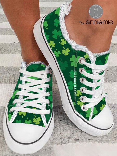 

Green Shamrock Print Fringe Hem Canvas Shoes, Sneakers